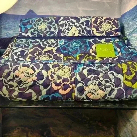 Vera Bradley Katalina Blues Floral Messenger Shoulder Backpack with Buckle - Picture 12 of 14